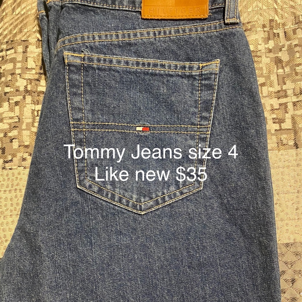 Tommy Hilfiger Mom Jeans